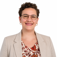 Portret van Deirdre Blom